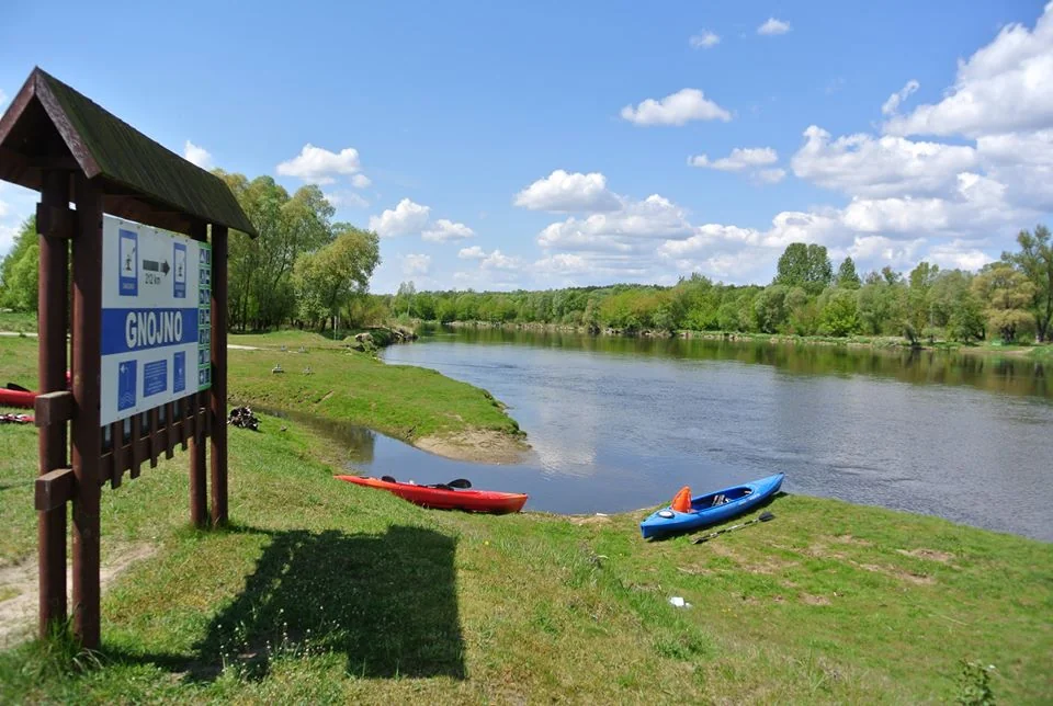 Kajakowa Przygoda PL - mobilna wypożyczalnia kajaków nad Bugiem - zdjęcie 4